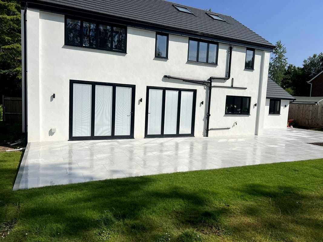 Modern Porcelain Patio - Hemel Hempstead - view 2
