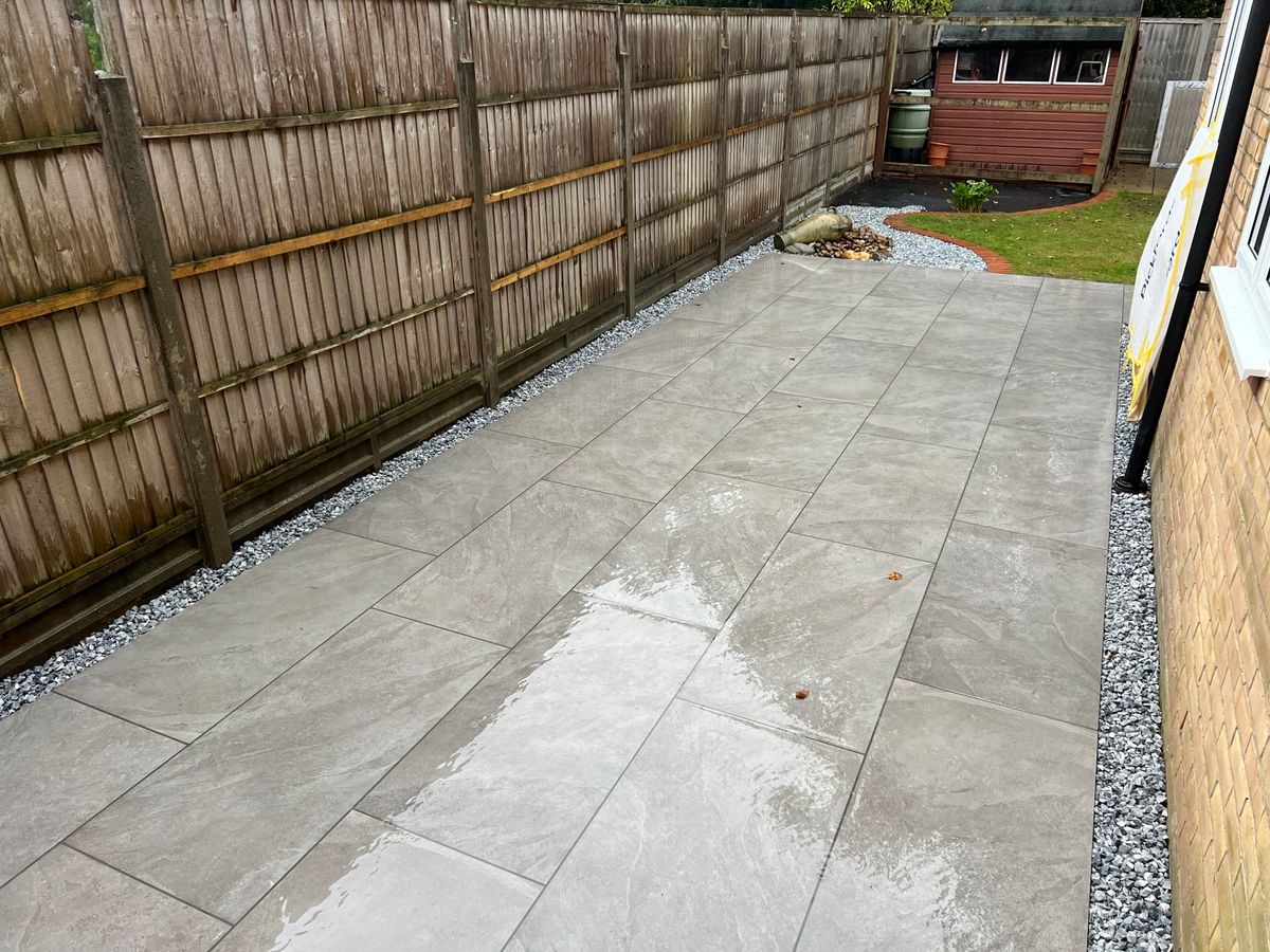 Natural Grey Porcelain patio - view 3