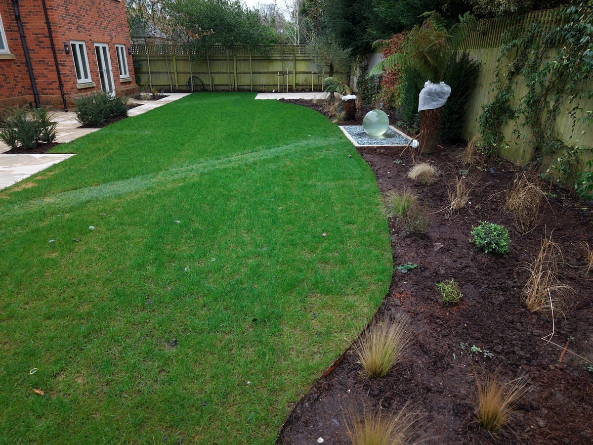 Egyptian Limestone Patio with Herringbone Pattern - view 6